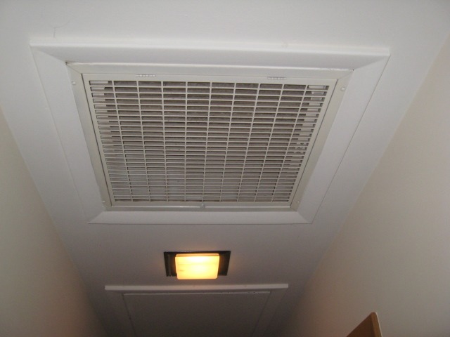 Air Conditioning System - CheckThisHouse