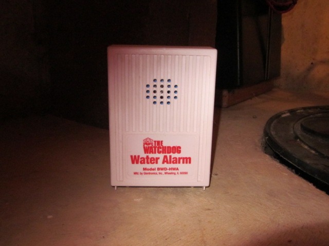 House sump pump water alarm