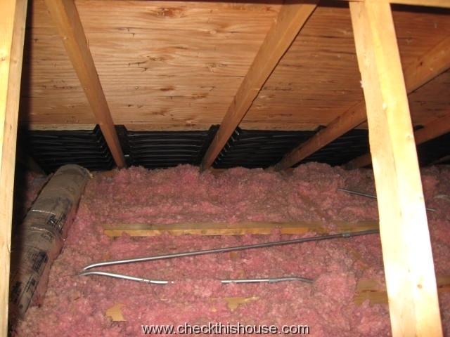Attic ventilation - vent chutes / baffles prevent soffits from being clogged with insualtion